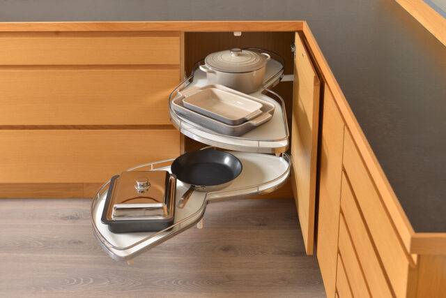 Gryteskap Spesial 1750